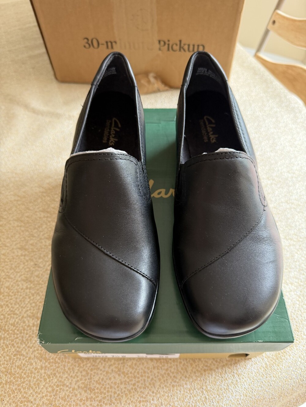 Women's Shoes Clarks May Poppy Bendables Black 7.5 Wide New In Box Mint